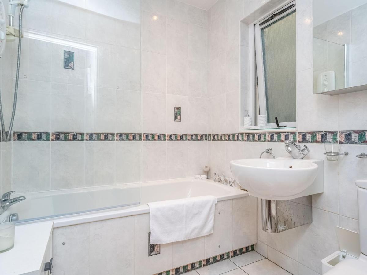 Appartement Pass The Keys Stunning Flat With Sea View And Parking à Édimbourg Extérieur photo